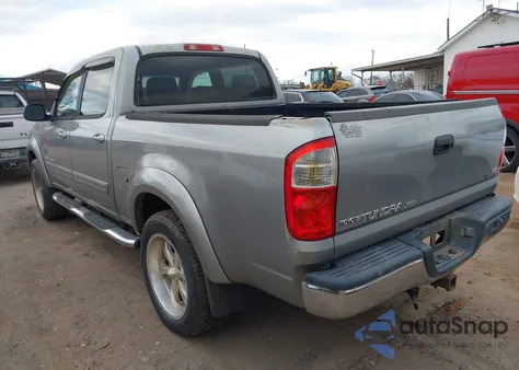 2005 Toyota Tundra Sr5 V8 z USA, uszkodzony, nr VIN 5TBET34135S484440